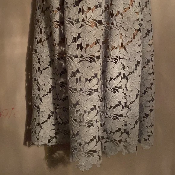 Mimi & Bow floral lace dress - Picture 3 of 6